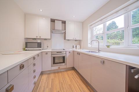 4 bedroom detached house for sale, Baginton Close, Solihull, B91