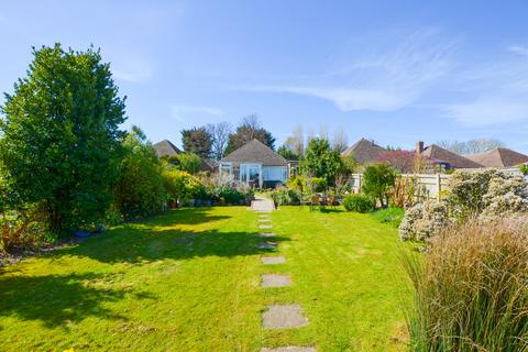 3 bedroom bungalow for sale, Willingdon Park Drive, Eastbourne, East Sussex, BN22