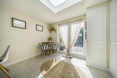 41 Elmers End Road, London, SE20 7UU