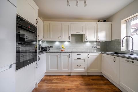 14 Freestone Way, Corsham, SN13 9EE