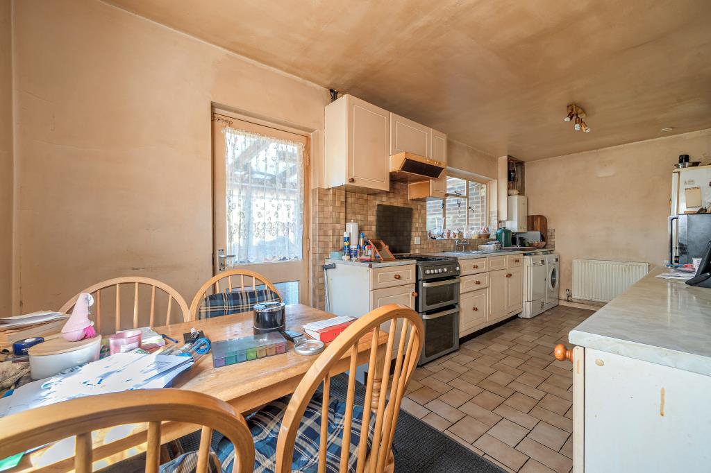 Kitchen / Dining