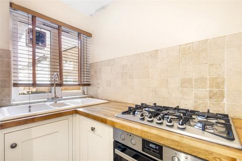 3 bedroom apartment to rent, Alexandra Park Road, London, N22