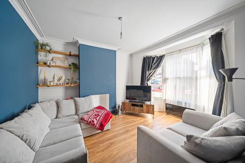 2 Ferndale Road, Gravesend, DA12 5AF