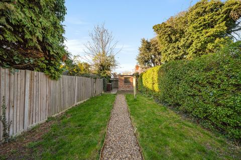 2 Ferndale Road, Gravesend, DA12 5AF