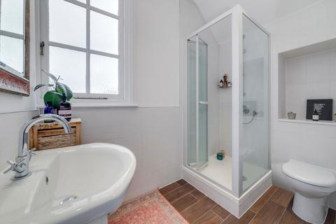 Flat B, 3 Akenside Road, London, NW3 5BS