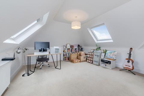 Flat B, 3 Akenside Road, London, NW3 5BS
