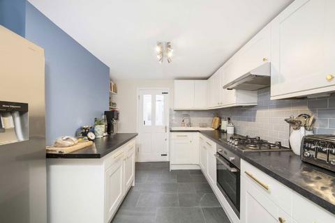 3 bedroom terraced house for sale, Kimberley Avenue, London SE15