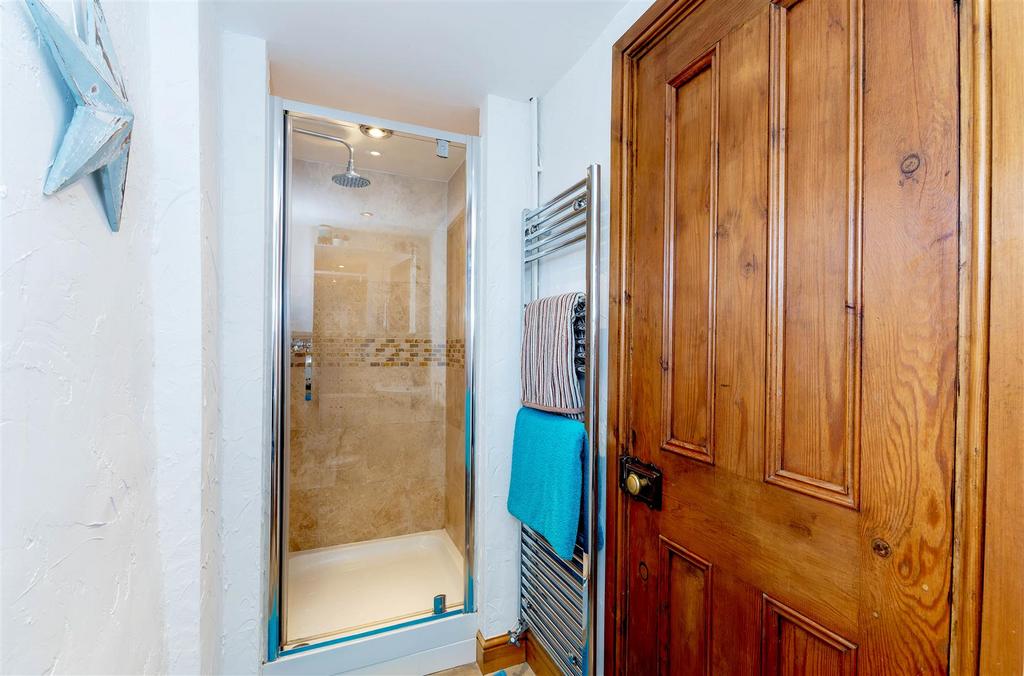 Guest Cloakroom 1.1 SAPL8845-CR3-20250330-Dx O Deep