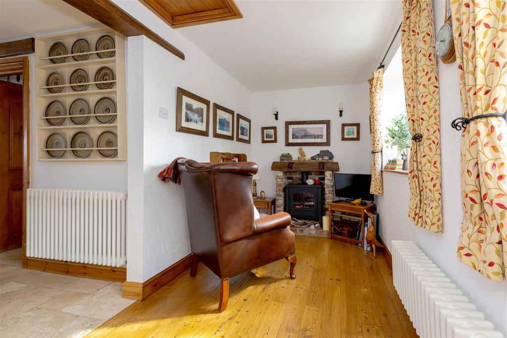 Front room office 1 SAPL8761-CR3-20250330-Dx O Deep