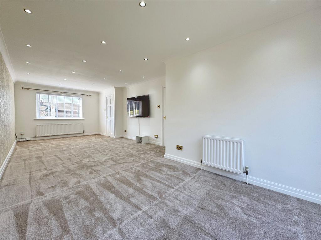 Living / Dining Room