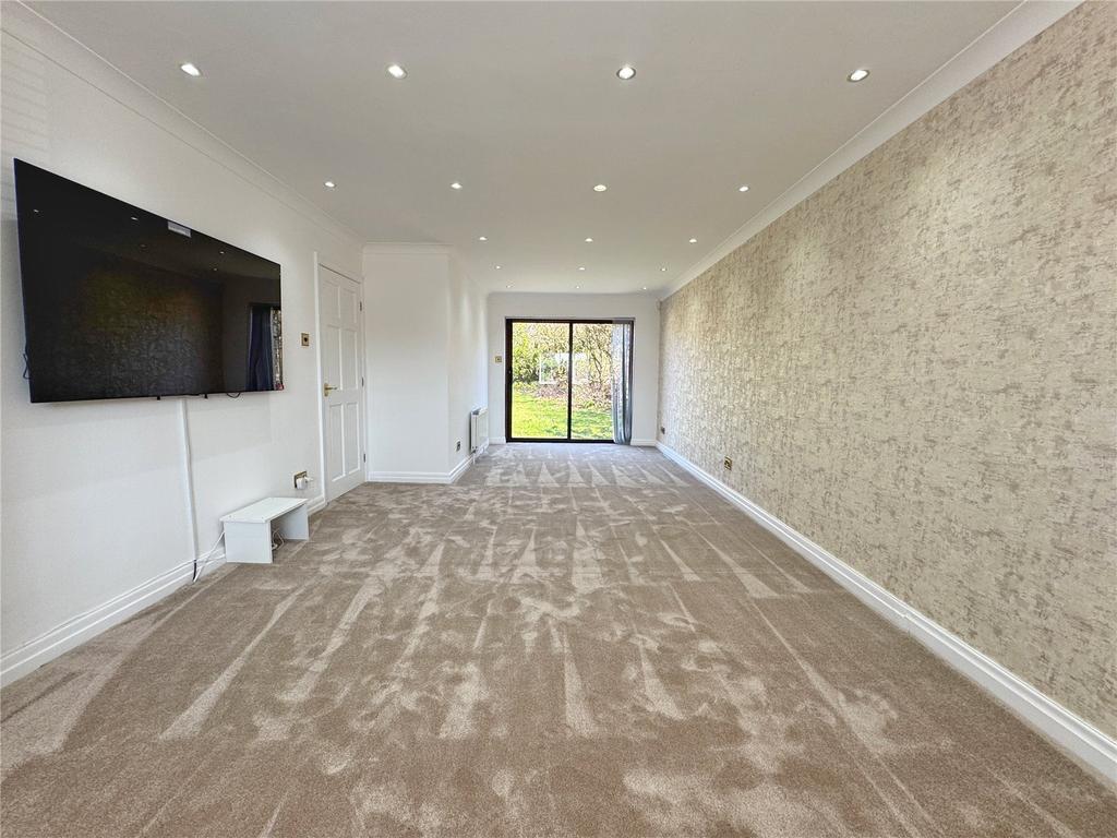 Living / Dining Room