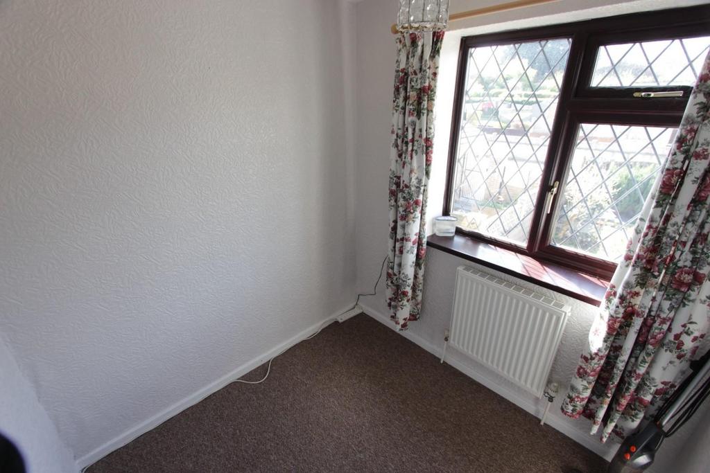 Bedroom 3.JPG