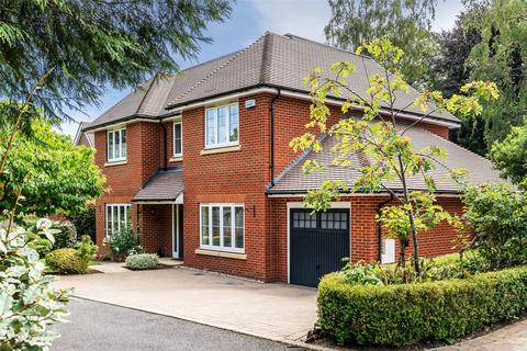 undefined, The Laurells, Fetcham, Leatherhead, Surrey, KT22