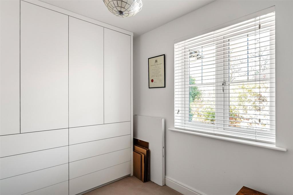 Fifth Bedroom