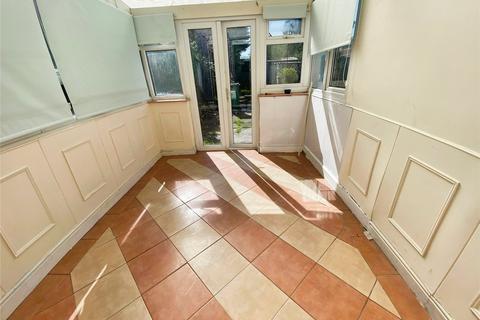 3 bedroom semi-detached house to rent, Turnbull Drive, Leicestershire LE3