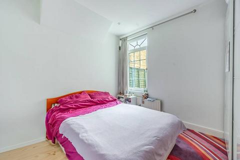 2 bedroom maisonette for sale, Headstone Road, Harrow, HA1