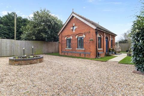 2 bedroom detached house for sale, The Old Pump House, New Street, Upton upon Severn, Worcestershire, WR8