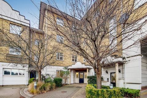 1 bedroom flat to rent, Chesterton Close, East Putney, London, SW18
