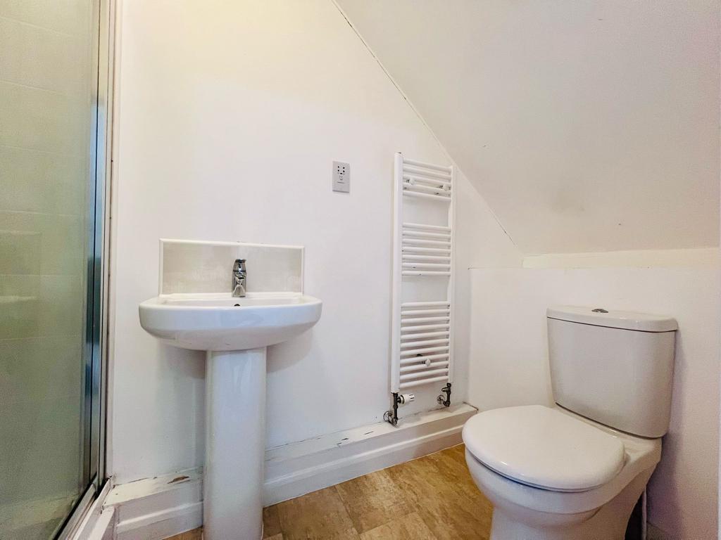 EN SUITE.jpeg