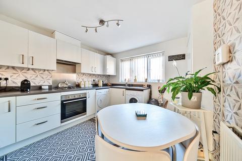 37 Rowan Tree Road, Oldham, OL8 3LG