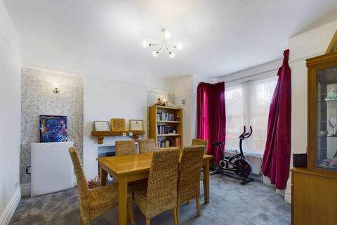 85 Bloomfield Road, Gloucester, GL1 5BP