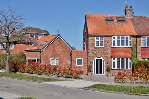4 bedroom semi-detached house for sale, Oakland Avenue, York YO31