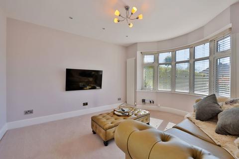 4 bedroom semi-detached house for sale, Oakland Avenue, York YO31