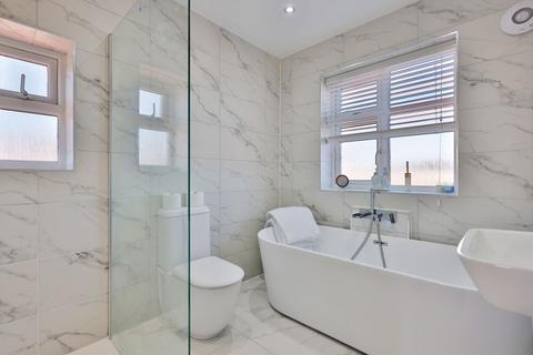 4 bedroom semi-detached house for sale, Oakland Avenue, York YO31