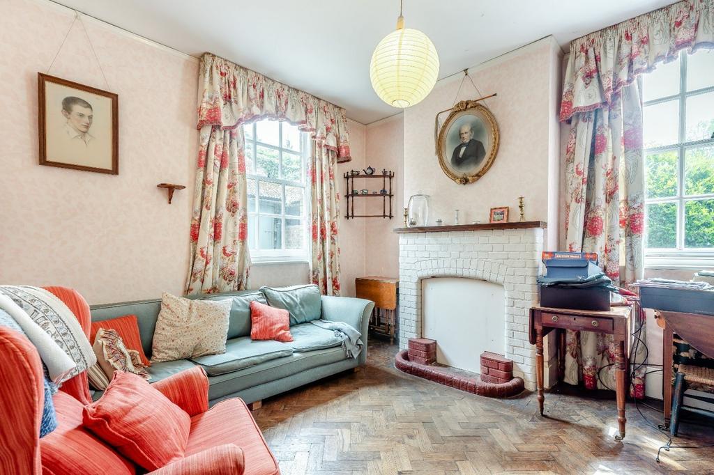 Lot 1 - The House