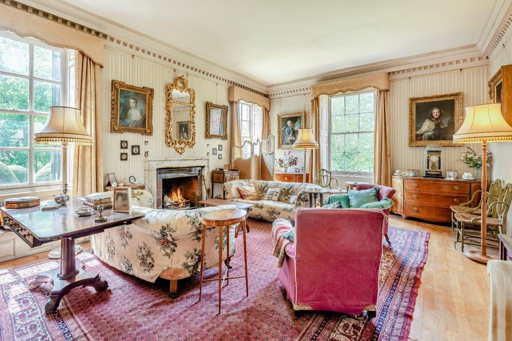 Lot 1 - The House