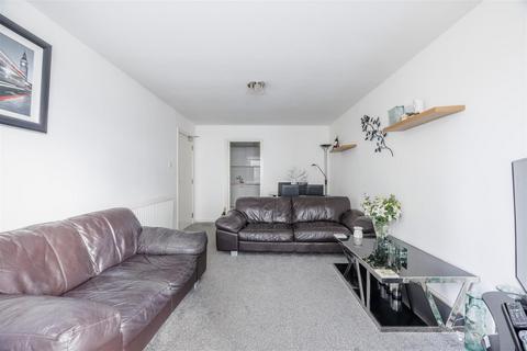 undefined, Carnoustie DD7