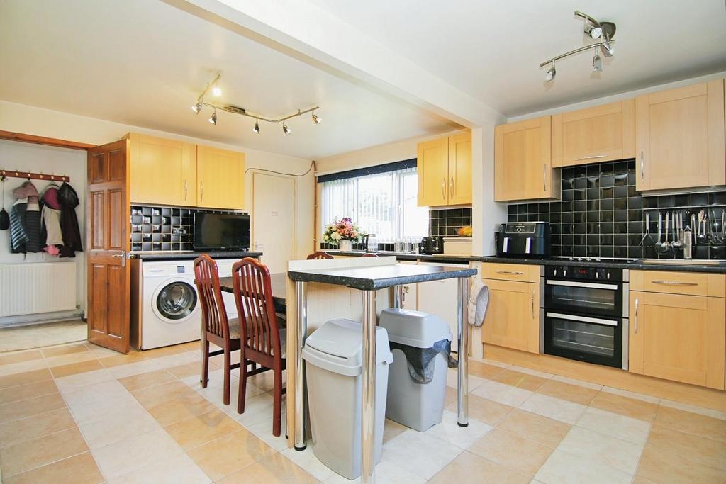 Kitchen diner