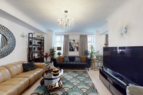 3 bedroom apartment for sale, Grove Hall Court, Hall Road, London, NW8