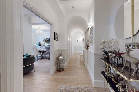 3 bedroom apartment for sale, Grove Hall Court, Hall Road, London, NW8