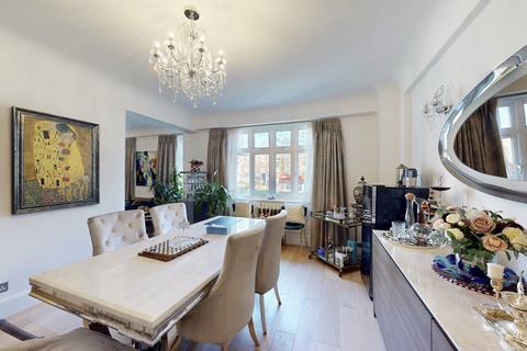 3 bedroom apartment for sale, Grove Hall Court, Hall Road, London, NW8