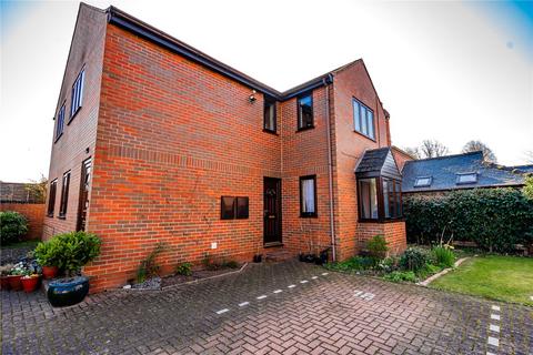 2 bedroom apartment to rent, Abbey Park Mews, Grimsby, North East Lincolnshire, DN32