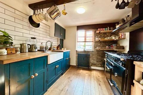 2 Newbridge Road, Ironbridge, Telford, TF8 7BA
