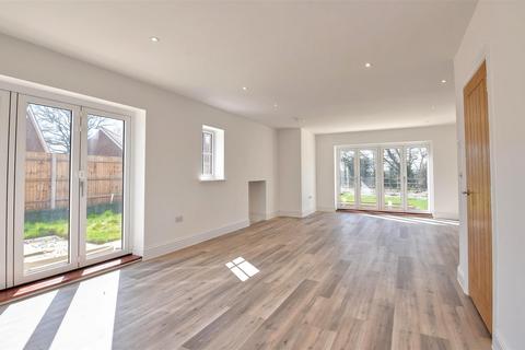 undefined, Tenterden Road, Appledore