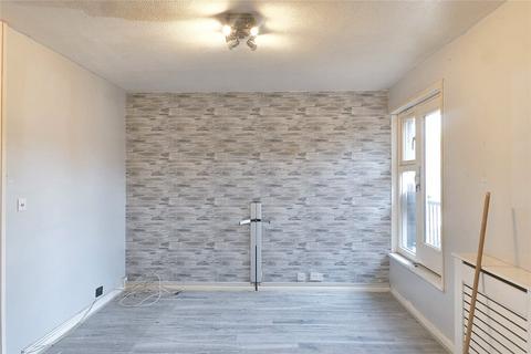 92 Heath Road, London, SW8 3AS