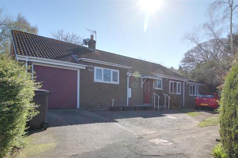 9 Dipton Close, Hexham, NE46 1UG