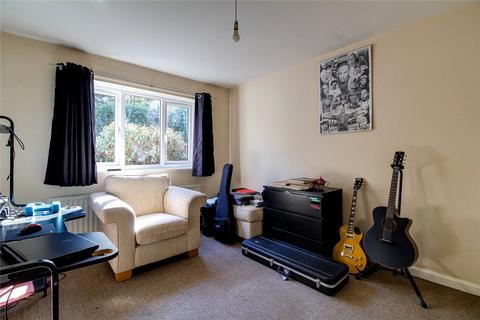 9 Dipton Close, Hexham, NE46 1UG