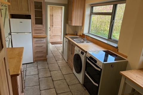 3 bedroom semi-detached house to rent - Swanborough BN7