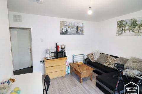 96 Townley Road, Wakefield, WF2 8EG