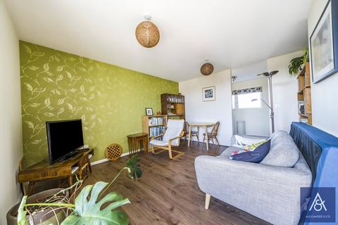 2 bedroom apartment for sale, Burgess Square, Northamptonshire NN13