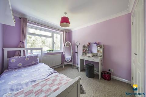 210 Grange Road, Guildford, GU2 9QU