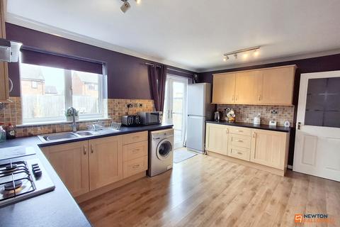 23 Squires Gate, Gunthorpe, Peterborough, PE4 7BT