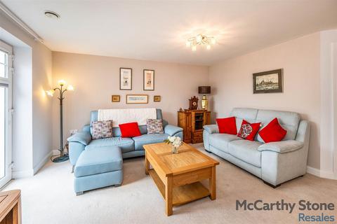 2 bedroom apartment for sale, Orchard Gate, Banbury Road, Stratford-Upon-Avon, CV37 7HT