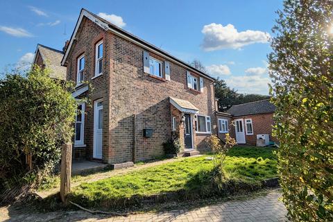 Cambridge House Highgate, Forest Row, RH18 5BA