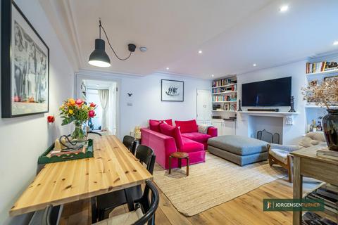 2 bedroom flat for sale, Cathnor Road, Shepherds Bush, W12 9JB