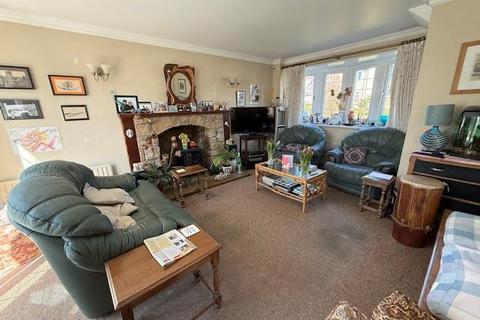 3 bedroom detached house for sale, Springfield Close, Ovington